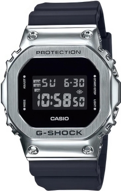 Часы Casio G-Shock GM-5600-1